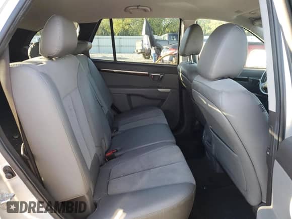 2011 Hyundai Santa Fe SE z VIN 5XYZH4AG8BG049737, wystawiony jako Copart lot #85682465 z przebiegiem 120 643 mil mil oraz Czysty tytuł • Clean title. Historia ofert i sprzedaży dostępna na DreamBid. Obrazek 10.