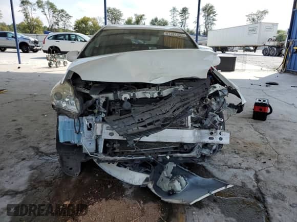 2014 Toyota Prius Three with VIN JTDKN3DU6E1750996, listed as a Copart auction lot 81327565 with 154,030 mi miles and Salvage title. Bid and sale history available at DreamBid. Image 5.