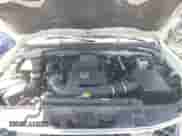 2007 Nissan Frontier SE z VIN 1N6AD09U87C421940, wystawiony jako IAAI lot #42051182 z przebiegiem 235 216 mil mil oraz . Historia ofert i sprzedaży dostępna na DreamBid. Obrazek 10.