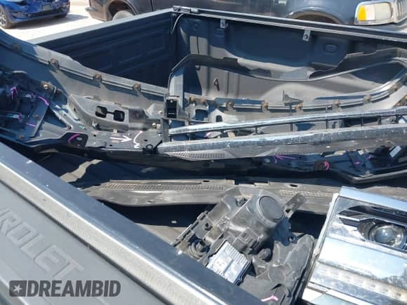 2017 Chevrolet Silverado 1500 High Country with VIN 3GCUKTEC3HG354196, listed as a IAAI auction lot 42982250 with 169,989 mi miles and . Bid and sale history available at DreamBid. Image 12.