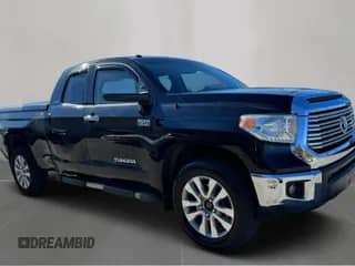 2014 Toyota Tundra Limited z VIN 5TFBW5F1XEX364896, wystawiony jako Copart lot #89790005 z przebiegiem 164 401 mil mil oraz Czysty tytuł • Clean title. Historia ofert i sprzedaży dostępna na DreamBid. Obrazek 1.