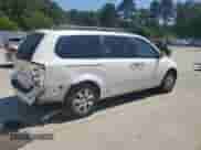 2008 Hyundai Entourage GLS с VIN KNDMC233786050798, выставлен на аукционе Copart как лот 54158025 с пробегом 238 684 миль миль и Списание • Salvage title. История ставок и продаж доступна на DreamBid. Изображение 3.