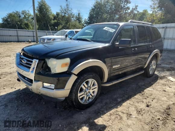 2008 Ford Explorer Eddie Bauer z VIN 1FMEU74E98UA97806, wystawiony jako Copart lot #87465715 z przebiegiem 187 772 mil mil oraz Szkoda całkowita • Salvage title. Historia ofert i sprzedaży dostępna na DreamBid. Obrazek 1.