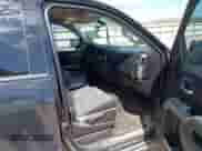 2015 Chevrolet Silverado 1500 LT z VIN 3GCUKREC1FG136452, wystawiony jako IAAI lot #42779167 z przebiegiem 107 813 mil mil oraz . Historia ofert i sprzedaży dostępna na DreamBid. Obrazek 5.