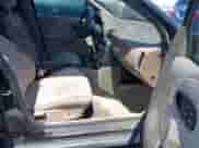 1999 Saturn SL z VIN 1G8ZK5274XZ304652, wystawiony jako IAAI lot #42618620 z przebiegiem 98 131 mil mil oraz . Historia ofert i sprzedaży dostępna na DreamBid. Obrazek 5.