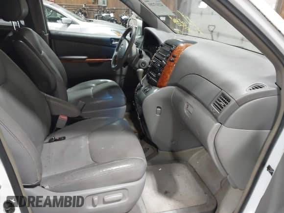 2006 Toyota Sienna XLE with VIN 5TDZA22C56S494451, listed as a IAAI auction lot 42337281 with 97,457 mi miles and . Bid and sale history available at DreamBid. Image 5.