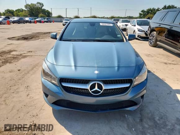 2014 Mercedes-Benz CLA 250 с VIN WDDSJ4EB6EN039909, выставлен на аукционе Copart как лот 68423905 с пробегом 183 181 миль миль и Списание • Salvage title. История ставок и продаж доступна на DreamBid. Изображение 5.