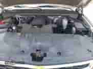 2015 Chevrolet Suburban LT z VIN 1GNSKJKC1FR604376, wystawiony jako IAAI lot #42775391 z przebiegiem 126 931 mil mil oraz . Historia ofert i sprzedaży dostępna na DreamBid. Obrazek 10.