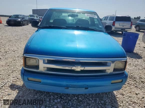 1995 Chevrolet S-10 с VIN 1GCCS1440S8103353, выставлен на аукционе Copart как лот 64438805 с пробегом 147 706 миль миль и Списание • Salvage title. История ставок и продаж доступна на DreamBid. Изображение 5.