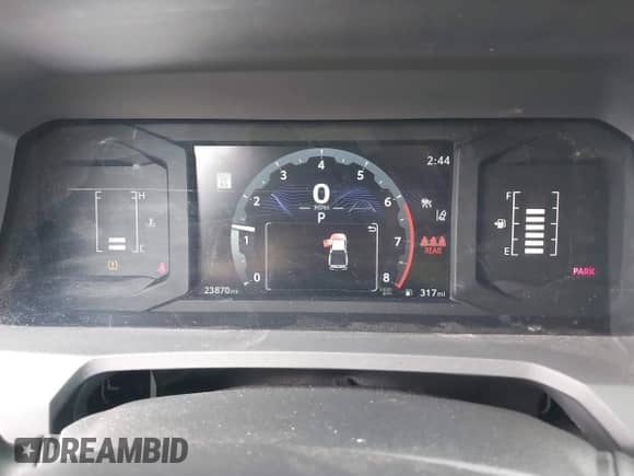 2024 Toyota Tacoma SR5 z VIN 3TYKB5FN8RT006646, wystawiony jako IAAI lot #42552787 z przebiegiem 23 870 mil mil oraz . Historia ofert i sprzedaży dostępna na DreamBid. Obrazek 7.