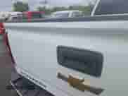 2015 Chevrolet Silverado 3500HD Work Truck с VIN 1GC2KYEG6FZ539511, выставлен на аукционе IAAI как лот 43548172 с пробегом Не указан миль и . История ставок и продаж доступна на DreamBid. Изображение 7.