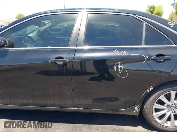 2017 Toyota Camry Hybrid LE с VIN 4T1BD1FK3HU211639, выставлен на аукционе IAAI как лот 42816289 с пробегом 136 802 миль миль и . История ставок и продаж доступна на DreamBid. Изображение 14.