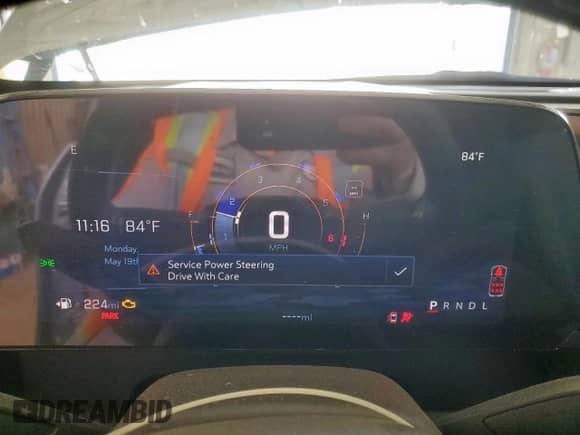 2024 Chevrolet Traverse FWD LS z VIN 1GNEREKS9RJ164434, wystawiony jako Copart lot #57304655 z przebiegiem Nie podano mil oraz Czysty tytuł • Clean title. Historia ofert i sprzedaży dostępna na DreamBid. Obrazek 9.