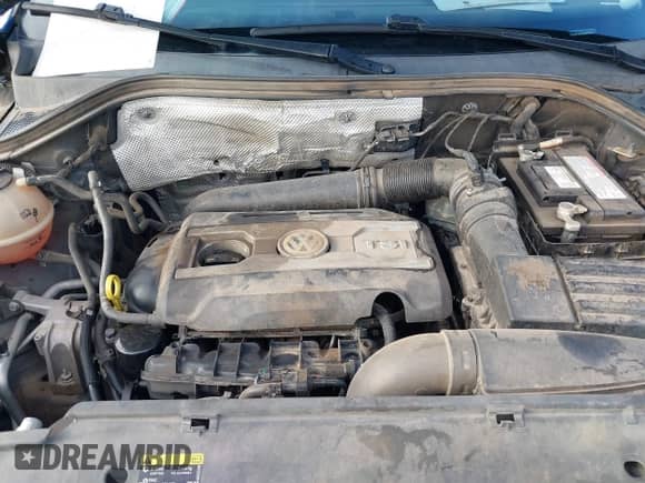 2017 Volkswagen Tiguan S с VIN WVGAV7AX6HW503871, выставлен на аукционе IAAI как лот 42372436 с пробегом 130 208 миль миль и . История ставок и продаж доступна на DreamBid. Изображение 10.