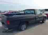 1994 Dodge 1500 z VIN 1B7HC16YXRS520611, wystawiony jako IAAI lot #42764906 z przebiegiem 181 142 mil mil oraz . Historia ofert i sprzedaży dostępna na DreamBid. Obrazek 4.