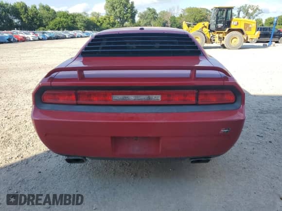 2012 Dodge Challenger R/T Plus z VIN 2C3CDYBT7CH275294, wystawiony jako Copart lot #68942055 z przebiegiem 175 094 mil mil oraz Szkoda całkowita • Salvage title. Historia ofert i sprzedaży dostępna na DreamBid. Obrazek 6.