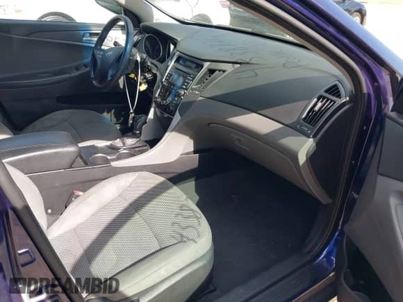 2012 Hyundai Sonata GLS z VIN 5NPEB4AC6CH463798, wystawiony jako IAAI lot #43387213 z przebiegiem 212 964 mil mil oraz . Historia ofert i sprzedaży dostępna na DreamBid. Obrazek 5.