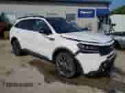 2021 Kia Sorento SX Prestige X-Line z VIN 5XYRKDLF7MG012140, wystawiony jako Copart lot #59305955 z przebiegiem 71 670 mil mil oraz Szkoda całkowita • Salvage title. Historia ofert i sprzedaży dostępna na DreamBid. Obrazek 4.