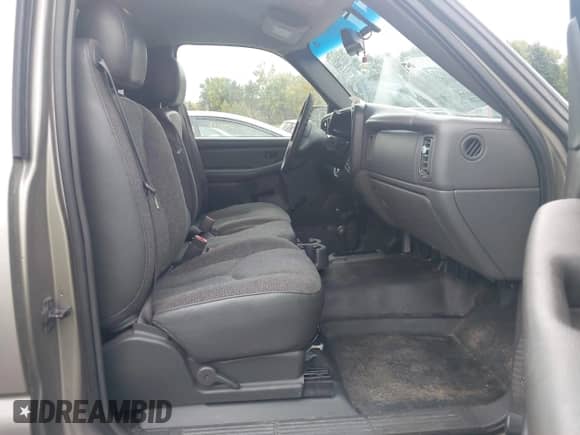 2003 Chevrolet Silverado 1500 Work Truck with VIN 1GCEK14VX3Z286645, listed as a IAAI auction lot 43297467 with 89,043 mi miles and . Bid and sale history available at DreamBid. Image 5.