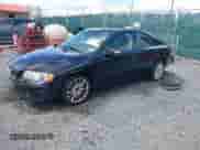 2008 Volvo S60 2.5T с VIN YV1RH592382686756, выставлен на аукционе IAAI как лот 42129235 с пробегом 165 704 миль миль и . История ставок и продаж доступна на DreamBid. Изображение 2.