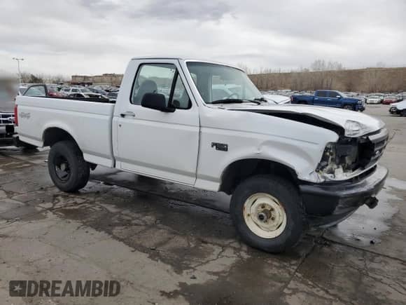 1996 Ford F-150 с VIN 1FTEF14Y2TLA02667, выставлен на аукционе Copart как лот 49686735 с пробегом 143 197 миль миль и Чистый • Clean title. История ставок и продаж доступна на DreamBid. Изображение 4.