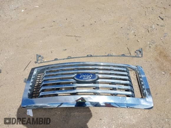 2011 Ford F-150 XL с VIN 1FTFW1EFXBFD28683, выставлен на аукционе IAAI как лот 42598996 с пробегом 153 820 миль миль и . История ставок и продаж доступна на DreamBid. Изображение 12.