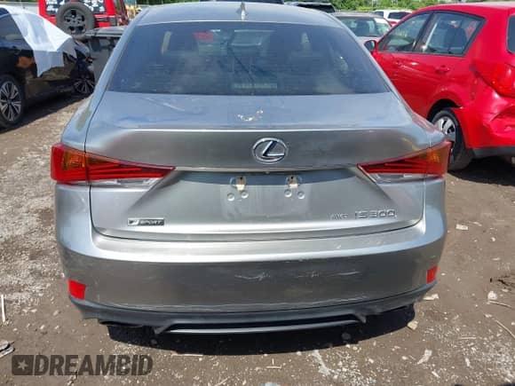 2017 Lexus IS 300 с VIN JTHCM1D24H5022065, выставлен на аукционе IAAI как лот 42376182 с пробегом 126 840 миль миль и . История ставок и продаж доступна на DreamBid. Изображение 16.