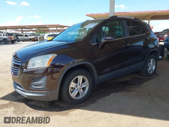 2015 Chevrolet Trax LT with VIN KL7CJRSB7FB201899, listed as a IAAI auction lot 42785705 with 69,991 mi miles and . Bid and sale history available at DreamBid. Image 2.