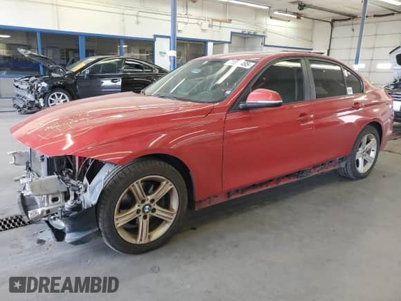 2013 BMW 3 Series 328i xDrive с VIN WBA3B5C51DF590012, выставлен на аукционе Copart как лот 71557495 с пробегом 197 291 миль миль и Списание • Salvage title. История ставок и продаж доступна на DreamBid. Изображение 1.