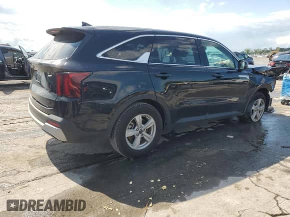 2024 Kia Sorento LX with VIN 5XYRG4JC3RG288588, listed as a Copart auction lot 59225105 with 41,944 mi miles and Salvage title. Bid and sale history available at DreamBid. Image 3.