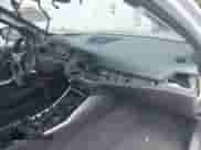 2025 BMW M3 Competition xDrive z VIN WBS33HJ02SFT70800, wystawiony jako IAAI lot #42792758 z przebiegiem 3 244 mil mil oraz . Historia ofert i sprzedaży dostępna na DreamBid. Obrazek 5.