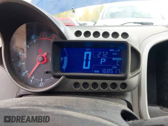2013 Chevrolet Sonic LT с VIN 1G1JC5SB7D4247000, выставлен на аукционе IAAI как лот 43438092 с пробегом 168 517 миль миль и . История ставок и продаж доступна на DreamBid. Изображение 7.