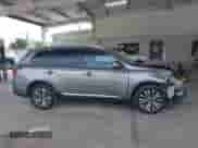 2020 Mitsubishi Outlander SE z VIN JA4AD3A3XLZ004568, wystawiony jako IAAI lot #43226960 z przebiegiem 133 629 mil mil oraz . Historia ofert i sprzedaży dostępna na DreamBid. Obrazek 14.