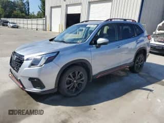 2023 Subaru Forester Special Sports z VIN JF2SKAJC2PH537791, wystawiony jako Copart lot #80461385 z przebiegiem 34 923 mil mil oraz Szkoda całkowita • Salvage title. Historia ofert i sprzedaży dostępna na DreamBid. Obrazek 1.