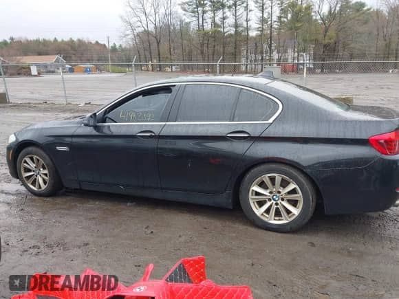 2016 BMW 5 Series 528i xDrive with VIN WBA5A7C54GG150226, listed as a IAAI auction lot 41982893 with 214,304 mi miles and . Bid and sale history available at DreamBid. Image 14.