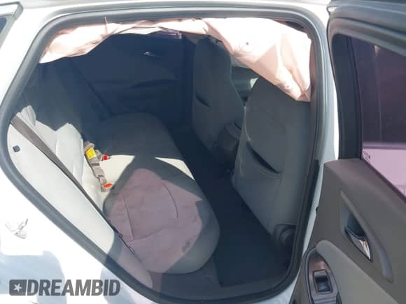 2017 Chevrolet Malibu LS с VIN 1G1ZB5ST6HF159449, выставлен на аукционе IAAI как лот 43370810 с пробегом 138 329 миль миль и . История ставок и продаж доступна на DreamBid. Изображение 8.