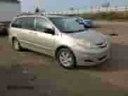 2007 Toyota Sienna CE с VIN 5TDZK23C27S078614, выставлен на аукционе Copart как лот 87398295 с пробегом 179 970 миль миль и Чистый • Clean title. История ставок и продаж доступна на DreamBid. Изображение 4.