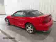 1997 Ford Mustang Cobra z VIN 1FALP46VXVF155894, wystawiony jako IAAI lot #43252696 z przebiegiem 32 446 mil mil oraz . Historia ofert i sprzedaży dostępna na DreamBid. Obrazek 3.