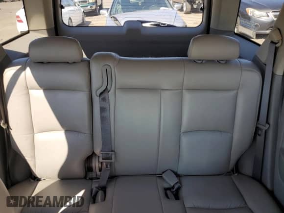 2007 Saturn VUE I4 with VIN 5GZCZ33D37S813607, listed as a Copart auction lot 65753285 with 220,066 mi miles and Salvage title. Bid and sale history available at DreamBid. Image 10.