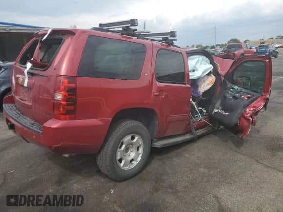 2014 Chevrolet Tahoe LT z VIN 1GNSKBE08ER195606, wystawiony jako Copart lot #70420275 z przebiegiem Nie podano mil oraz Nie do naprawy • Non repairable. Historia ofert i sprzedaży dostępna na DreamBid. Obrazek 3.