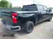 2020 Chevrolet Silverado 1500 LT с VIN 3GCPWCEKXLG243095, выставлен на аукционе IAAI как лот 42480565 с пробегом 18 590 миль миль и . История ставок и продаж доступна на DreamBid. Изображение 4.
