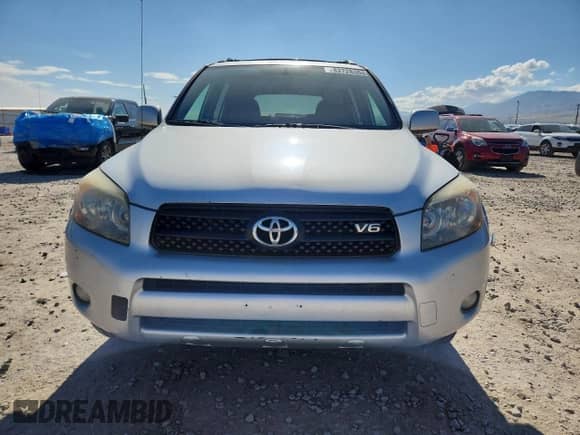 2006 Toyota RAV4 Sport with VIN JTMBK32V566008534, listed as a Copart auction lot 82728365 with 254,851 mi miles and Clean title. Bid and sale history available at DreamBid. Image 5.