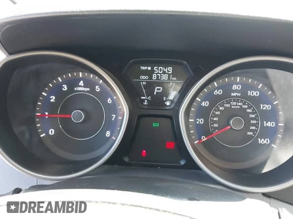 2013 Hyundai Elantra GLS z VIN 5NPDH4AE3DH308347, wystawiony jako IAAI lot #42528096 z przebiegiem 87 381 mil mil oraz . Historia ofert i sprzedaży dostępna na DreamBid. Obrazek 7.