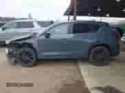 2022 Mazda CX-5 S Preferred z VIN JM3KFBCMXN0548510, wystawiony jako IAAI lot #42006919 z przebiegiem 36 893 mil mil oraz . Historia ofert i sprzedaży dostępna na DreamBid. Obrazek 15.