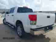 2007 Toyota Tundra SR5 z VIN 5TBET54177S454906, wystawiony jako IAAI lot #42524859 z przebiegiem 429 890 mil mil oraz . Historia ofert i sprzedaży dostępna na DreamBid. Obrazek 3.