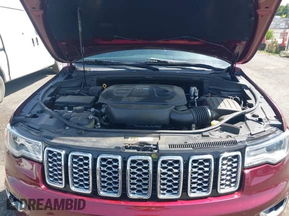 2017 Jeep Grand Cherokee Overland with VIN 1C4RJFCG7HC658943, listed as a IAAI auction lot 42282213 with 103,291 mi miles and . Bid and sale history available at DreamBid. Image 10.