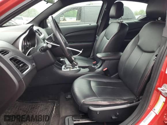 2011 Dodge Avenger Heat with VIN 1B3BD1FG0BN573639, listed as a Copart auction lot 57981765 with 157,414 mi miles and Salvage title. Bid and sale history available at DreamBid. Image 7.