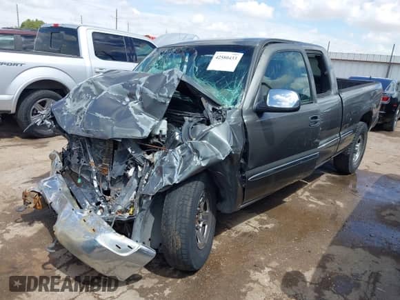 2002 GMC Sierra 1500 SLE с VIN 2GTEC19T021147216, выставлен на аукционе IAAI как лот 42580433 с пробегом Не указан миль и . История ставок и продаж доступна на DreamBid. Изображение 16.