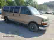 2003 Chevrolet Express Cargo YF7 Upfitter with VIN 1GBFG15T331135698, listed as a Copart auction lot 68240185 with 171,784 mi miles and Clean title. Bid and sale history available at DreamBid. Image 4.