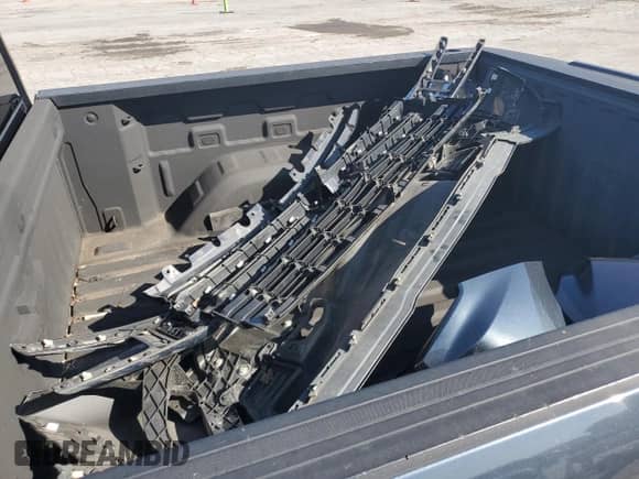 2019 Chevrolet Silverado 1500 LT с VIN 3GCUYDED5KG209973, выставлен на аукционе Copart как лот 85142275 с пробегом 79 142 миль миль и Списание • Salvage title. История ставок и продаж доступна на DreamBid. Изображение 12.